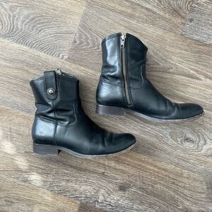 Vintage Frye Black Leather Ankle Boots 7 Heavyweight Leather Made in Mexico Y2K